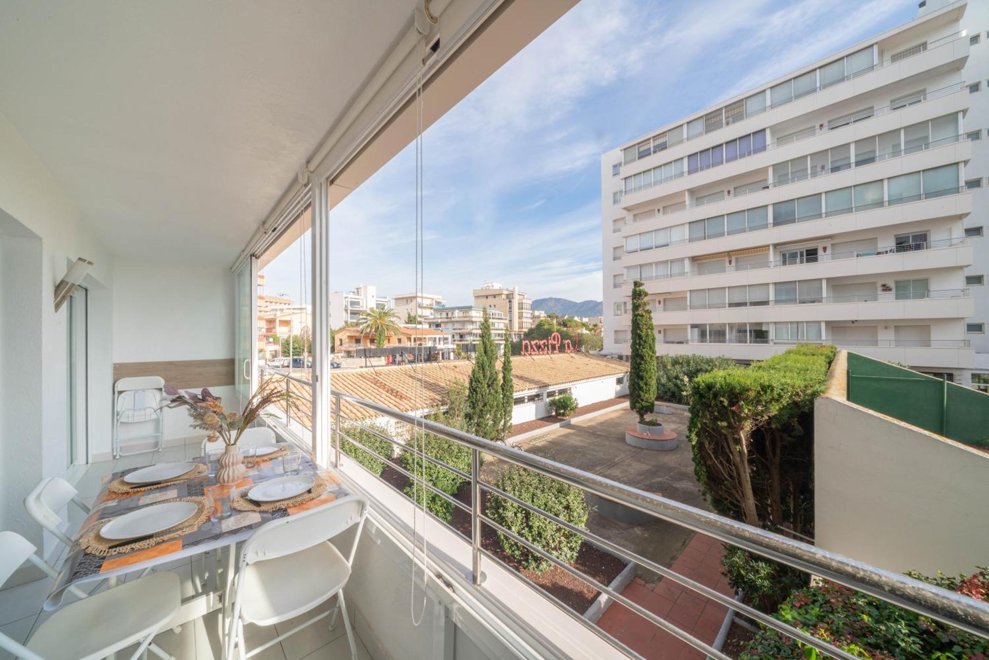 Welhomy Magnifique Appartement Santa Margarida Roses Estany Exterior photo