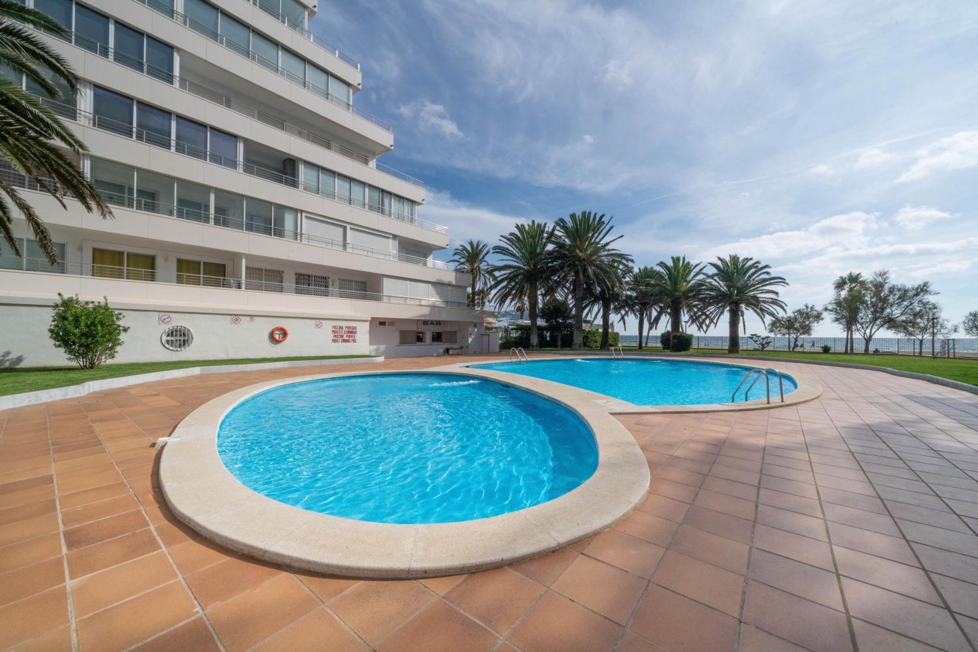 Welhomy Magnifique Appartement Santa Margarida Roses Estany Exterior photo